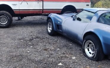 Chevrolet-Corvette-1978-1