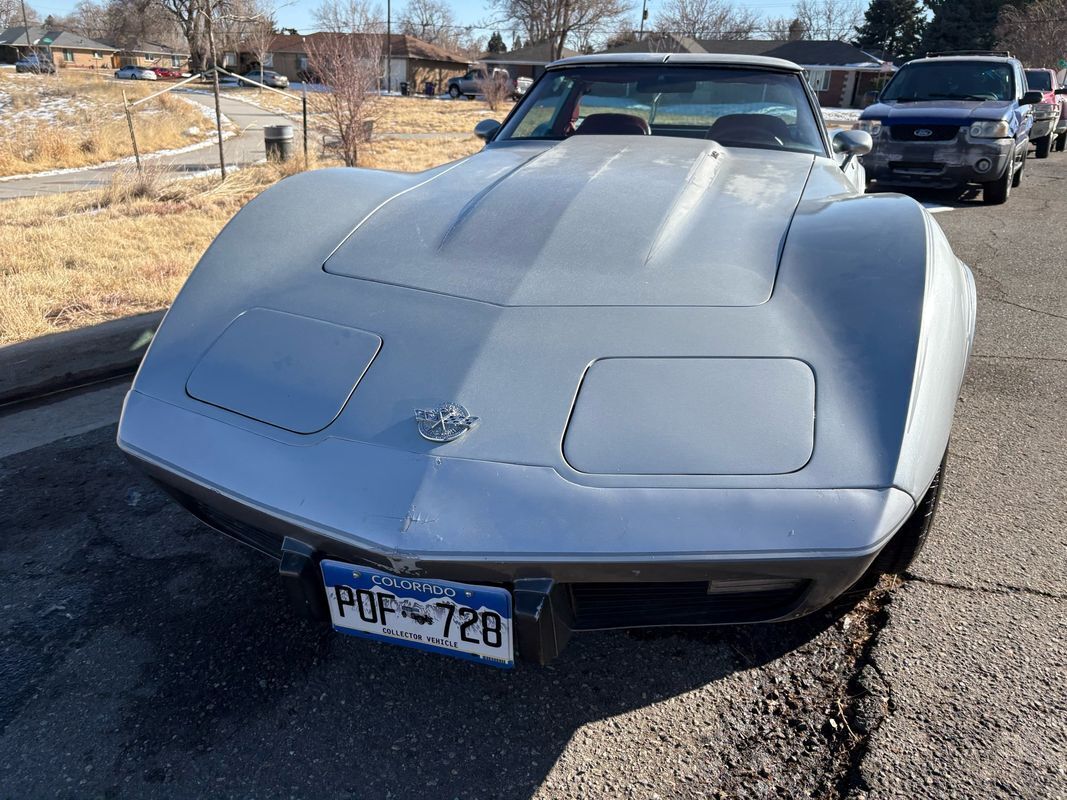 Chevrolet-Corvette-1978-13