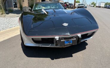 Chevrolet-Corvette-1978-33