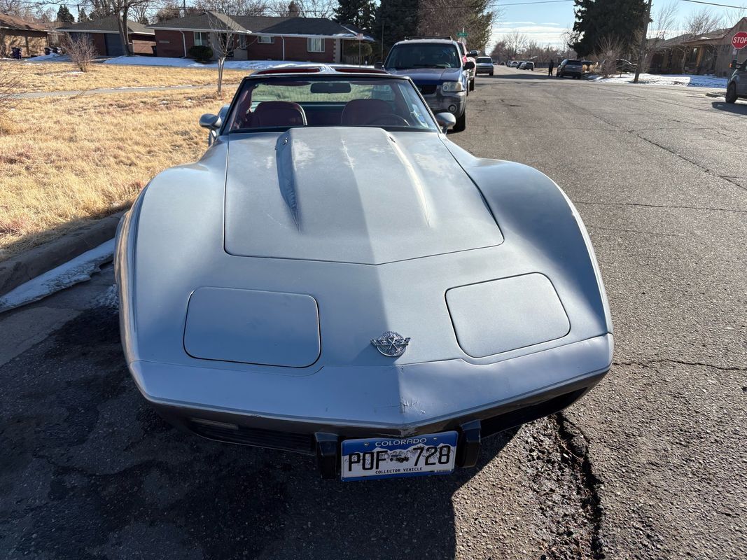 Chevrolet-Corvette-1978-33