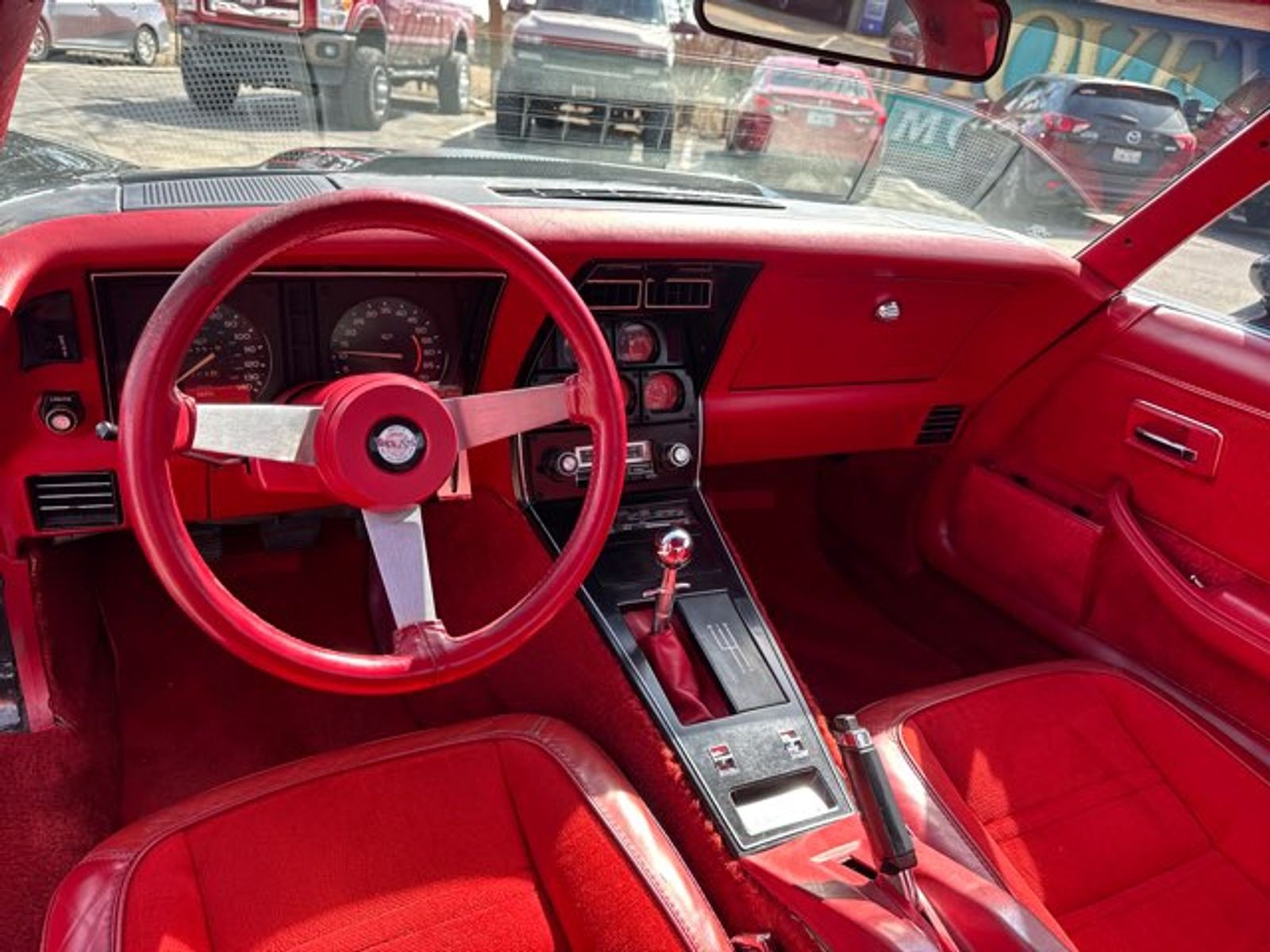 Chevrolet-Corvette-1978-5
