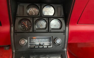 Chevrolet-Corvette-1978-8