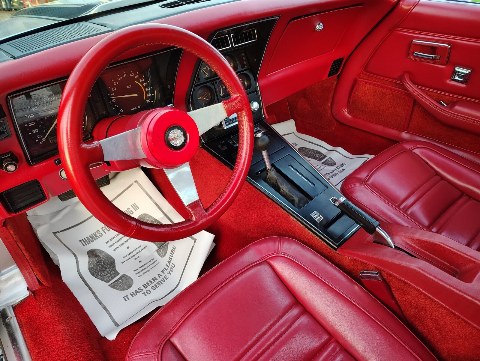 Chevrolet-Corvette-1978-Coupe-10