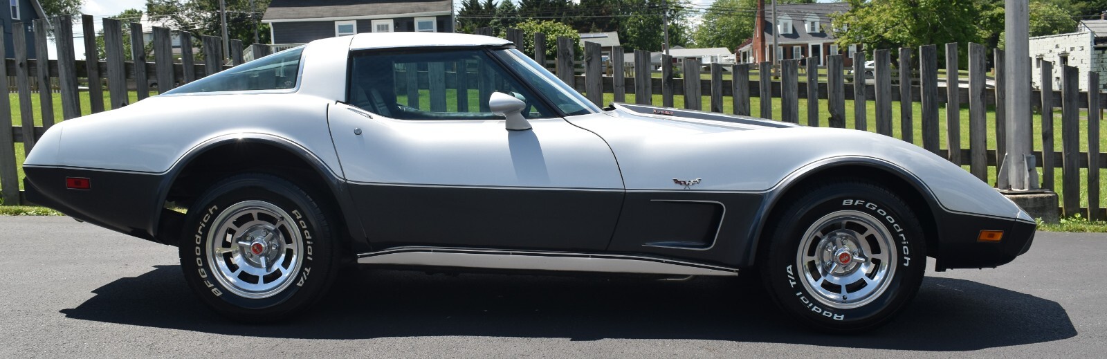 Chevrolet-Corvette-1978-Coupe-10