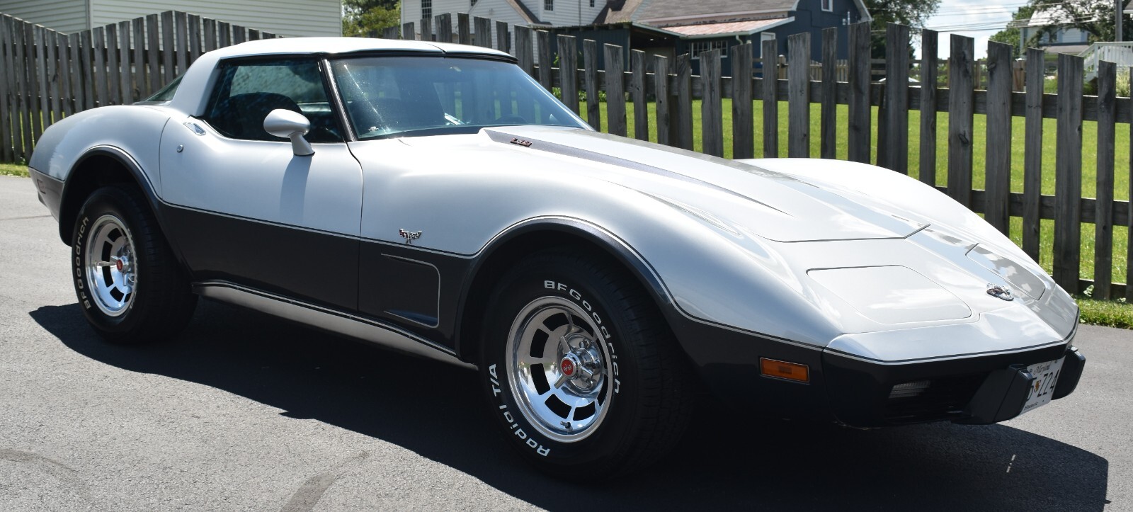 Chevrolet-Corvette-1978-Coupe-12