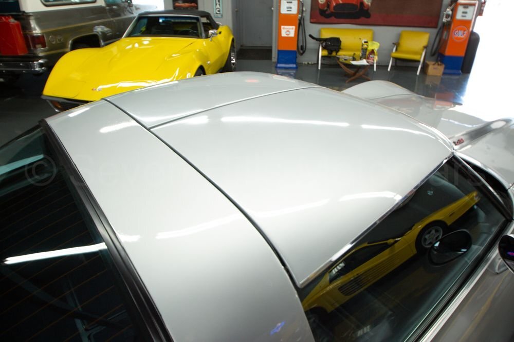 Chevrolet-Corvette-1978-Coupe-15
