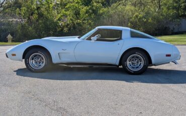 Chevrolet-Corvette-1978-Coupe-16