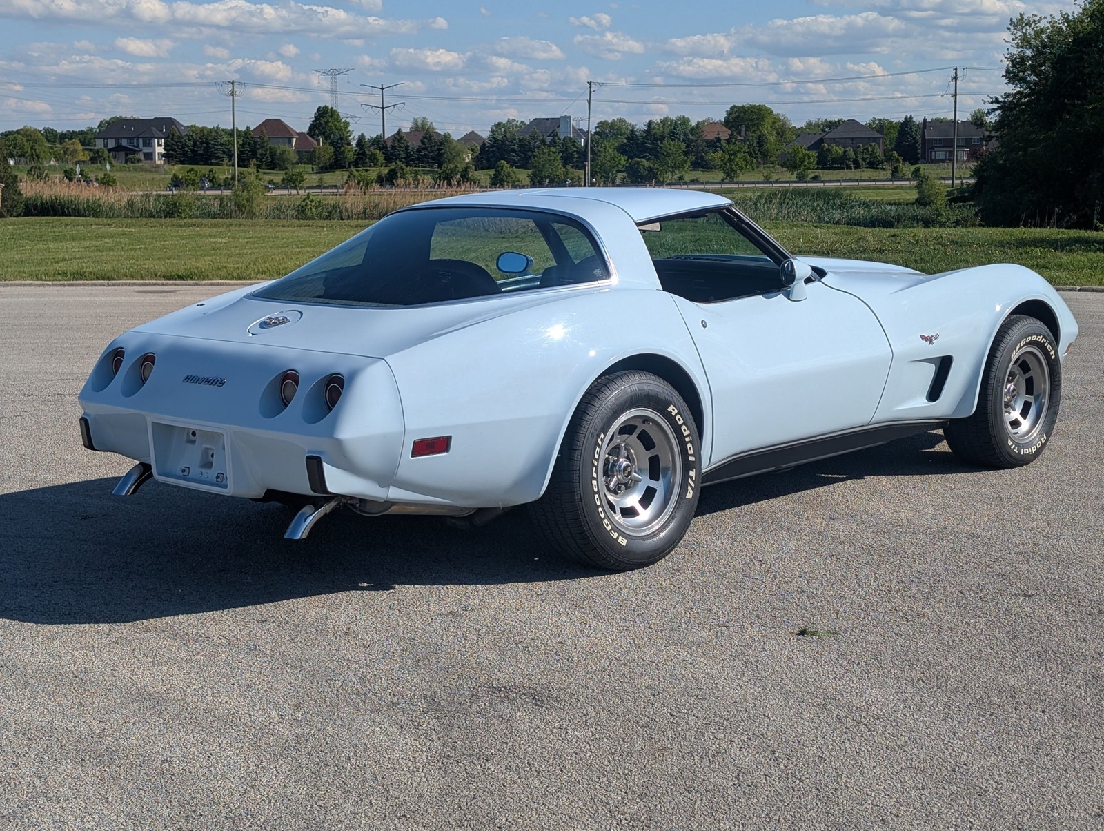 Chevrolet-Corvette-1978-Coupe-2