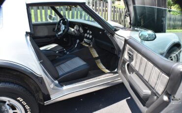 Chevrolet-Corvette-1978-Coupe-20