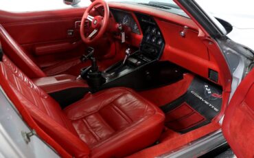 Chevrolet-Corvette-1978-Coupe-29