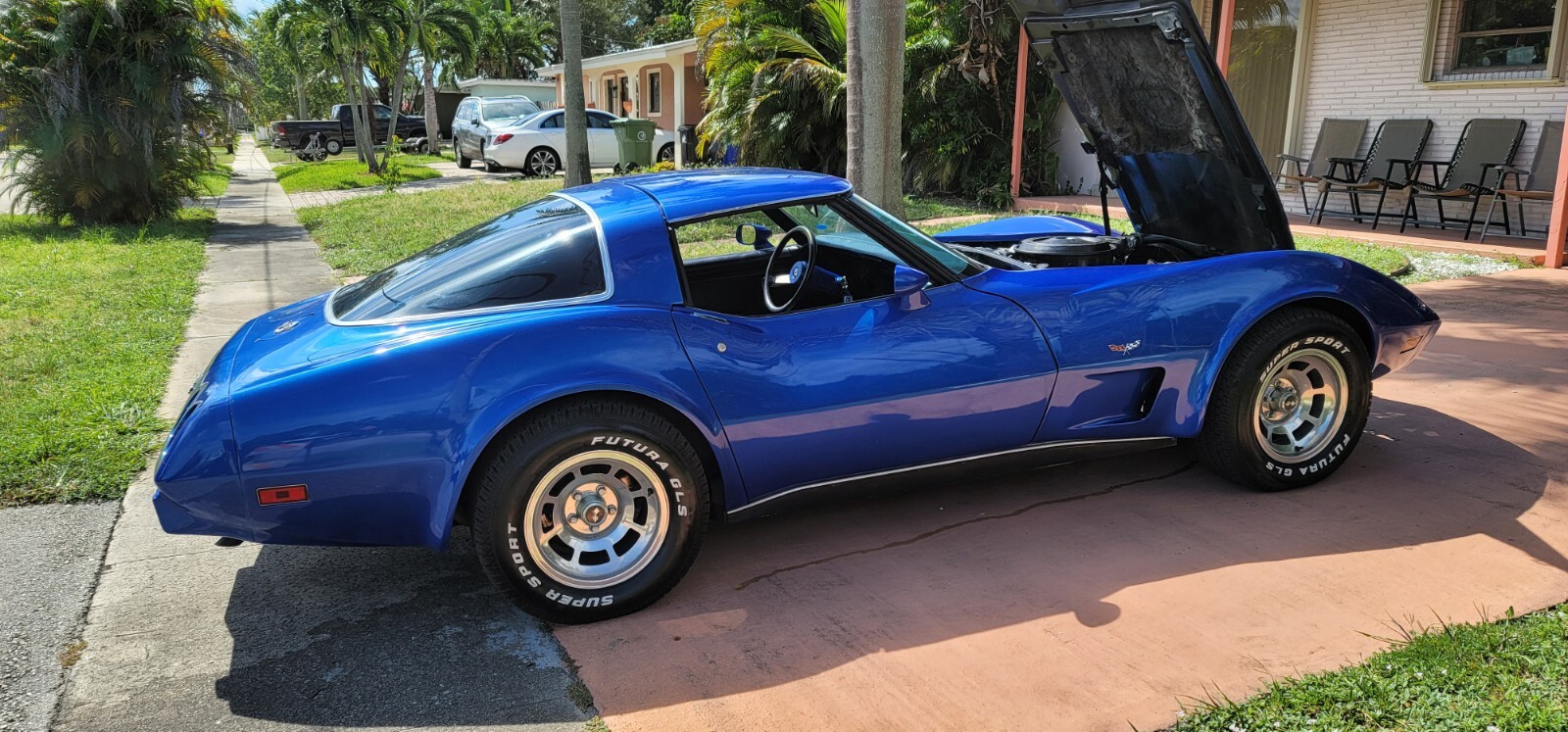 Chevrolet-Corvette-1978-Coupe-3