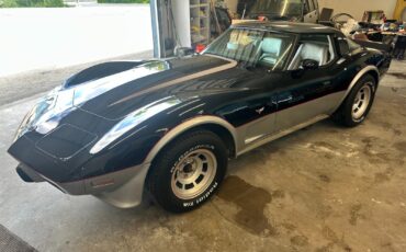 Chevrolet-Corvette-1978-Coupe-3