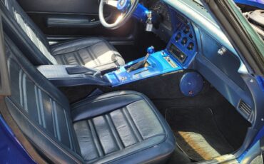 Chevrolet-Corvette-1978-Coupe-4
