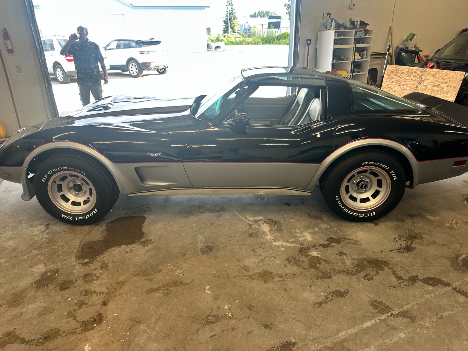Chevrolet-Corvette-1978-Coupe-4