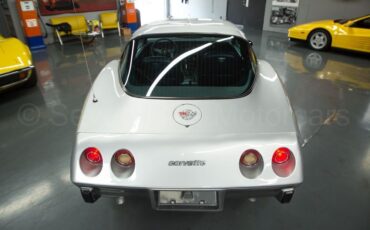 Chevrolet-Corvette-1978-Coupe-6