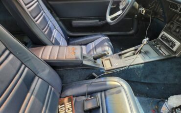 Chevrolet-Corvette-1978-blue-6