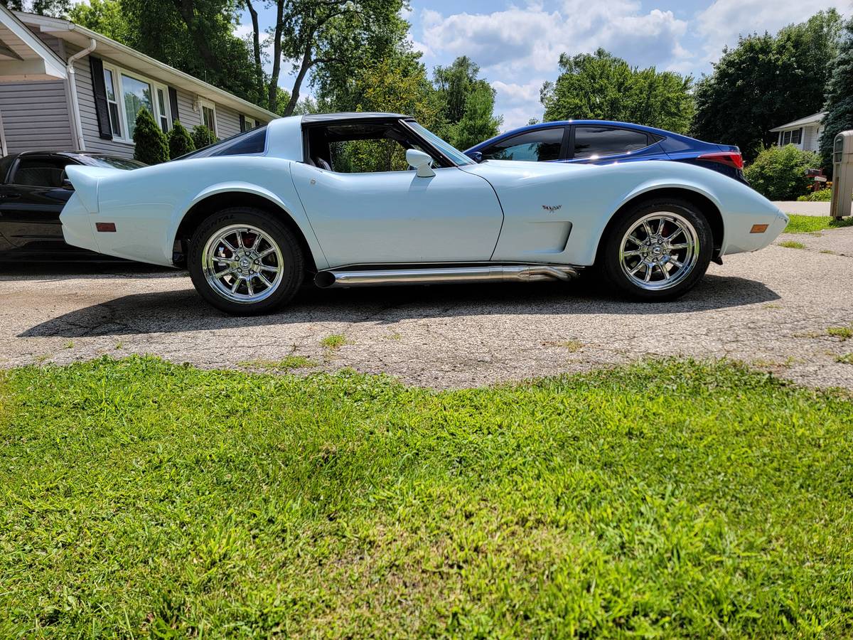 Chevrolet Corvette  1978 blue