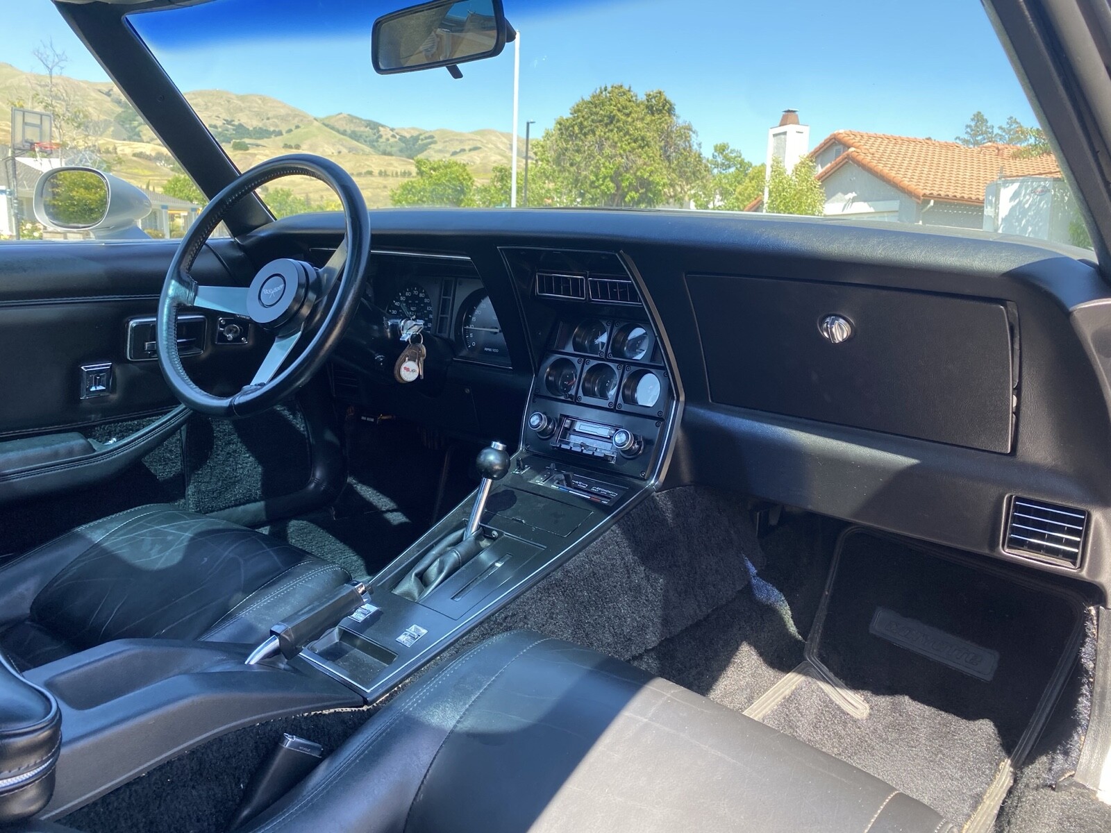 Chevrolet-Corvette-1979-16
