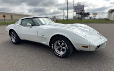 Chevrolet-Corvette-1979