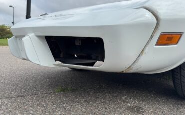 Chevrolet-Corvette-1979-9