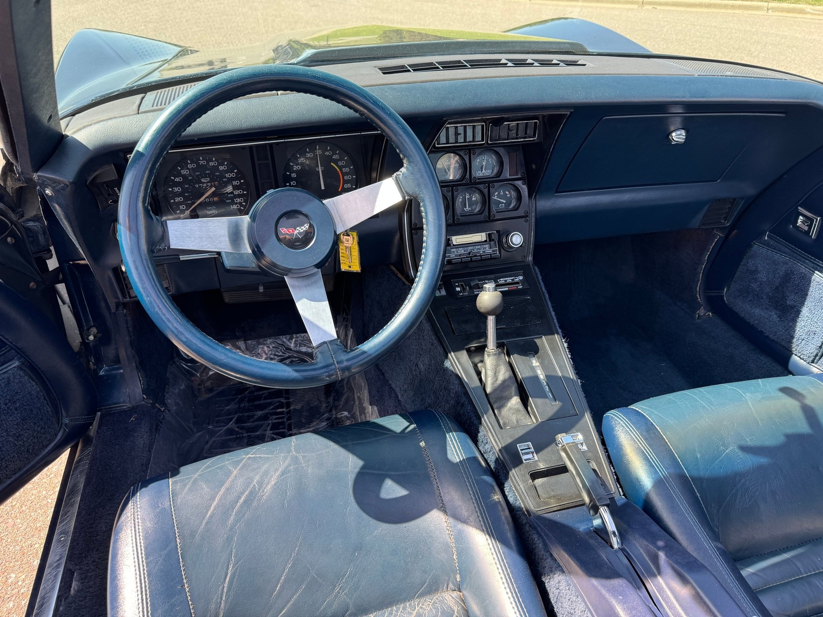 Chevrolet-Corvette-1979-Coupe-10