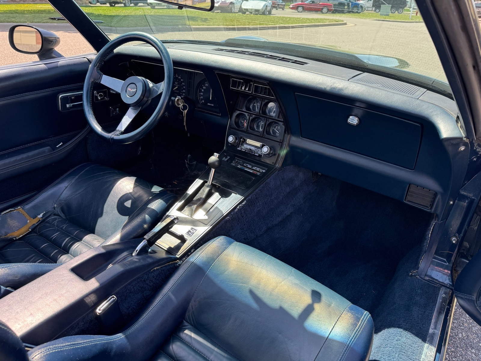 Chevrolet-Corvette-1979-Coupe-11