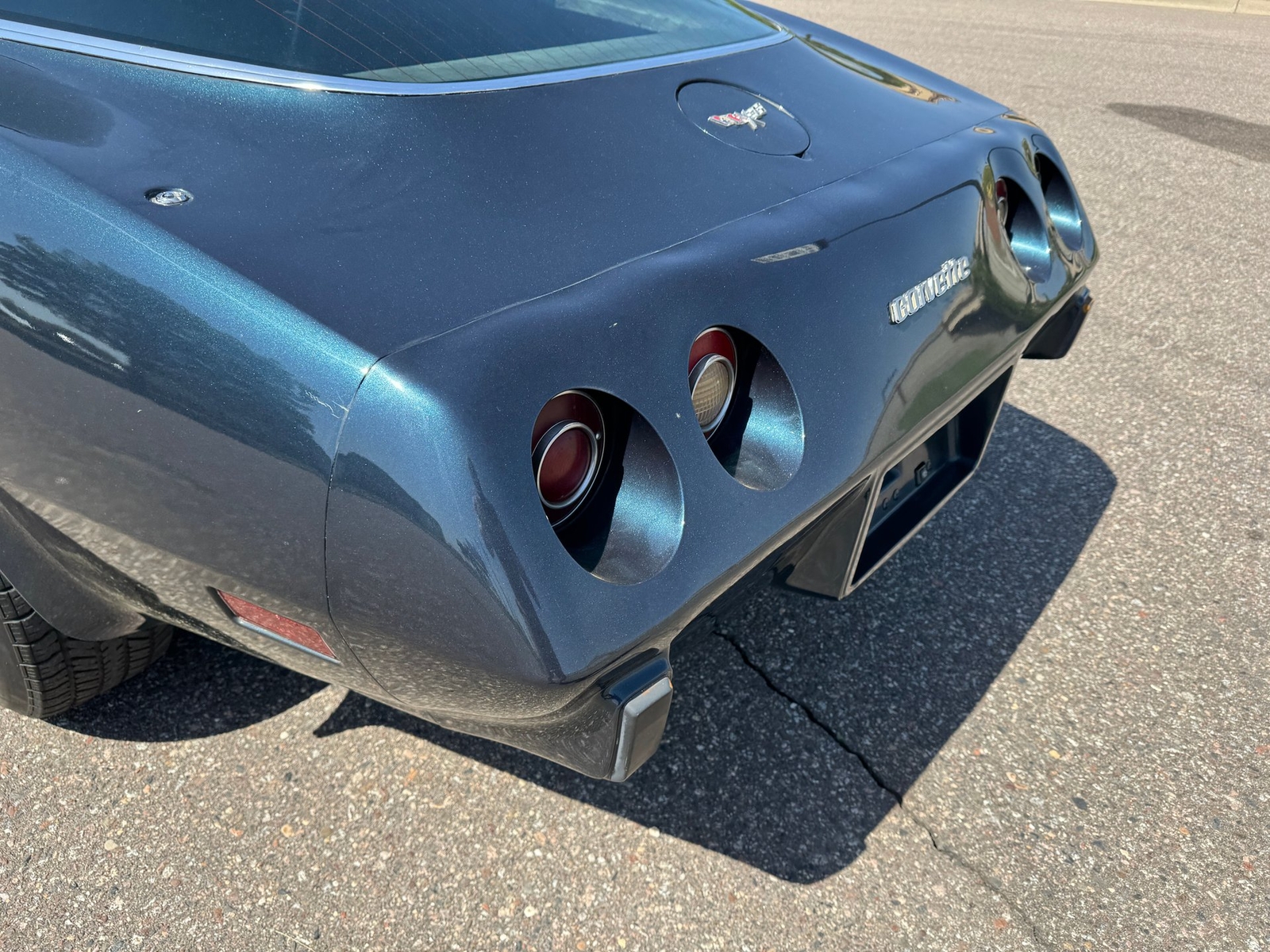 Chevrolet-Corvette-1979-Coupe-30