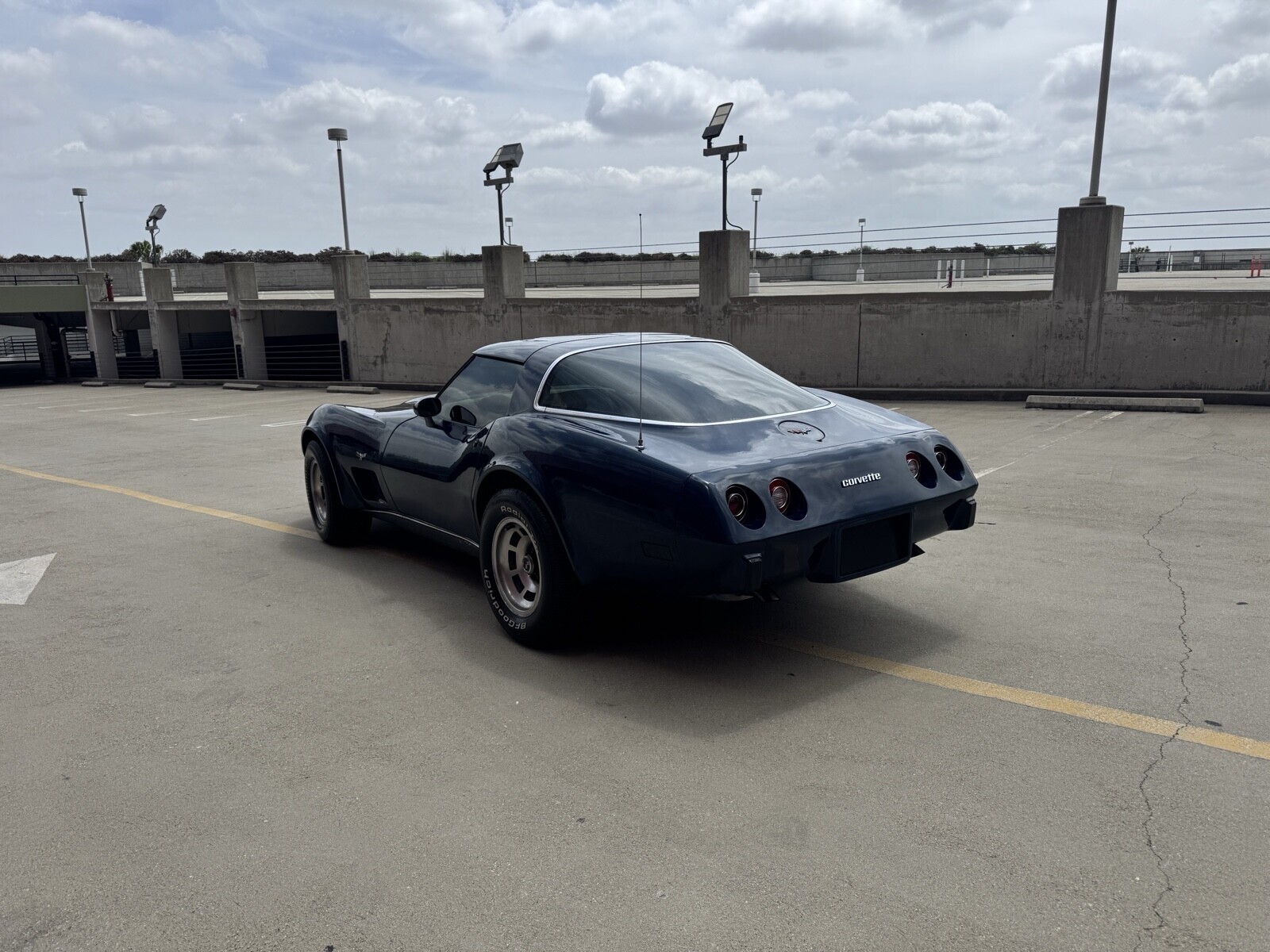 Chevrolet-Corvette-1979-Coupe-37