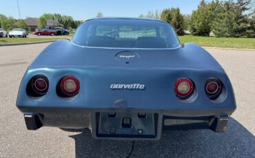 Chevrolet-Corvette-1979-Coupe-5