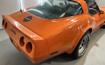 Chevrolet-Corvette-1980-Coupe-3