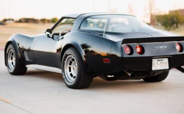 Chevrolet Corvette  1980 black