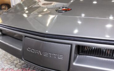 Chevrolet-Corvette-1984-13
