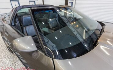 Chevrolet-Corvette-1984-22