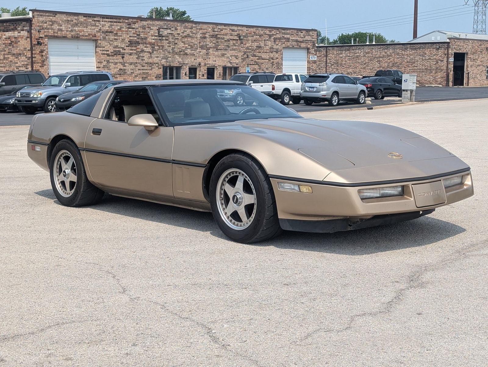Chevrolet-Corvette-1984-Coupe-11