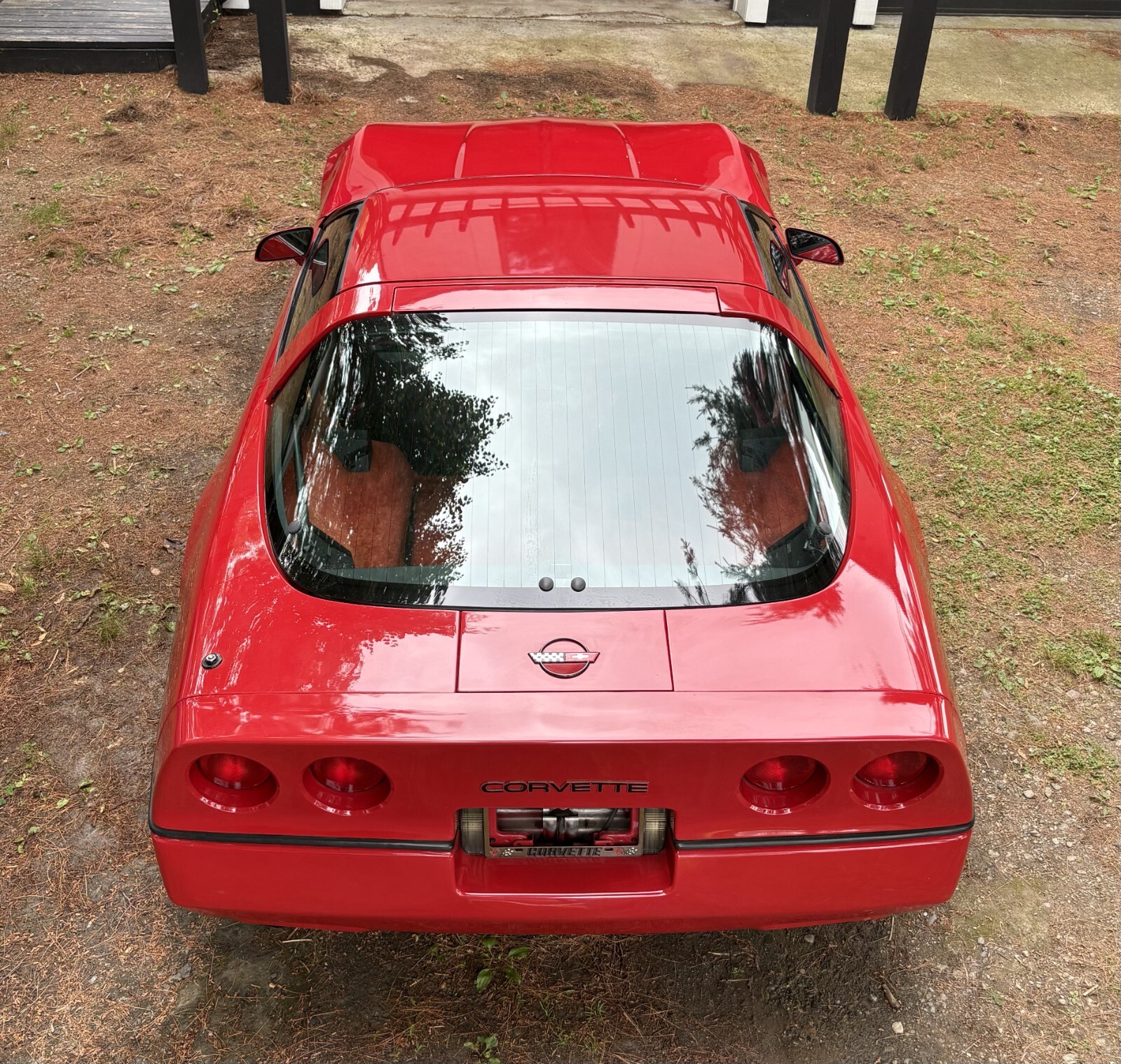 Chevrolet-Corvette-1985-Coupe-10