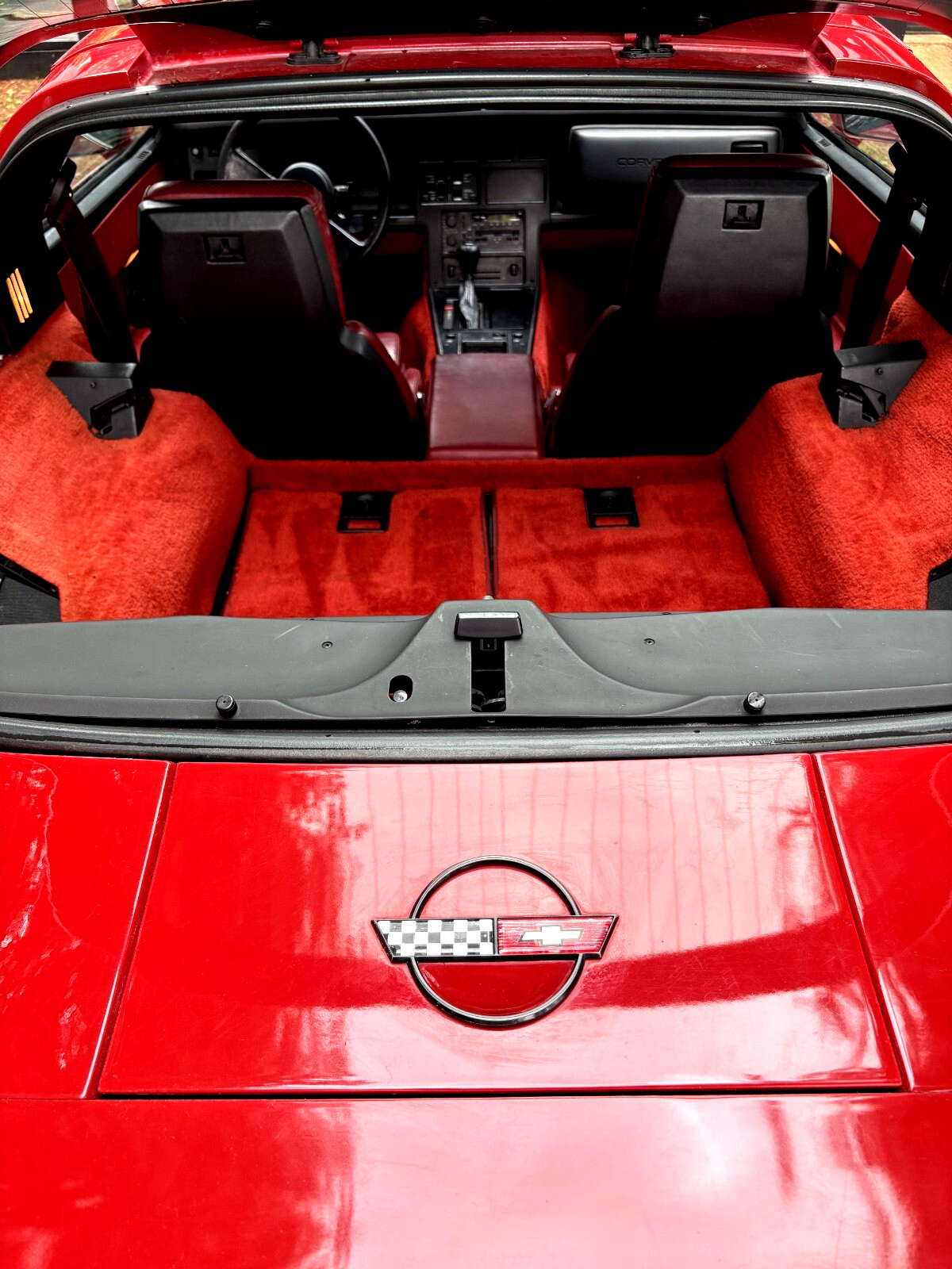 Chevrolet-Corvette-1985-Coupe-18