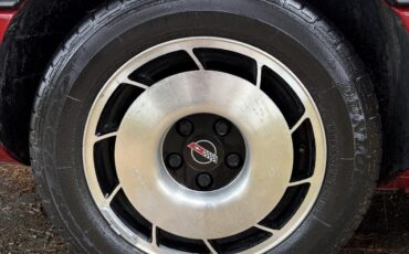 Chevrolet-Corvette-1985-Coupe-26