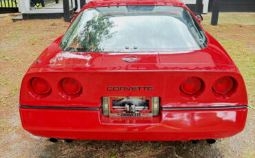 Chevrolet-Corvette-1985-Coupe-7