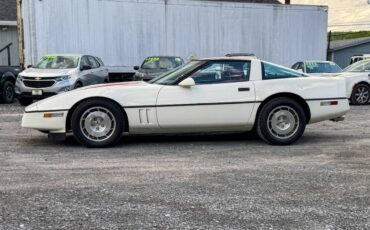 Chevrolet-Corvette-1986-1