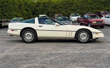 Chevrolet-Corvette-1986-19