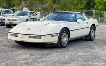 Chevrolet-Corvette-1986-2