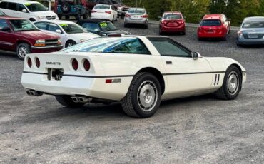 Chevrolet-Corvette-1986-20