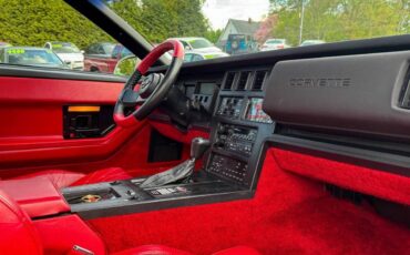 Chevrolet-Corvette-1986-7