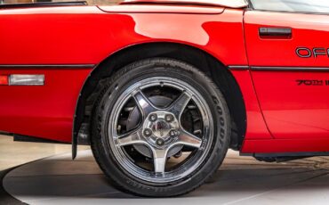 Chevrolet-Corvette-1986-Convertible-16