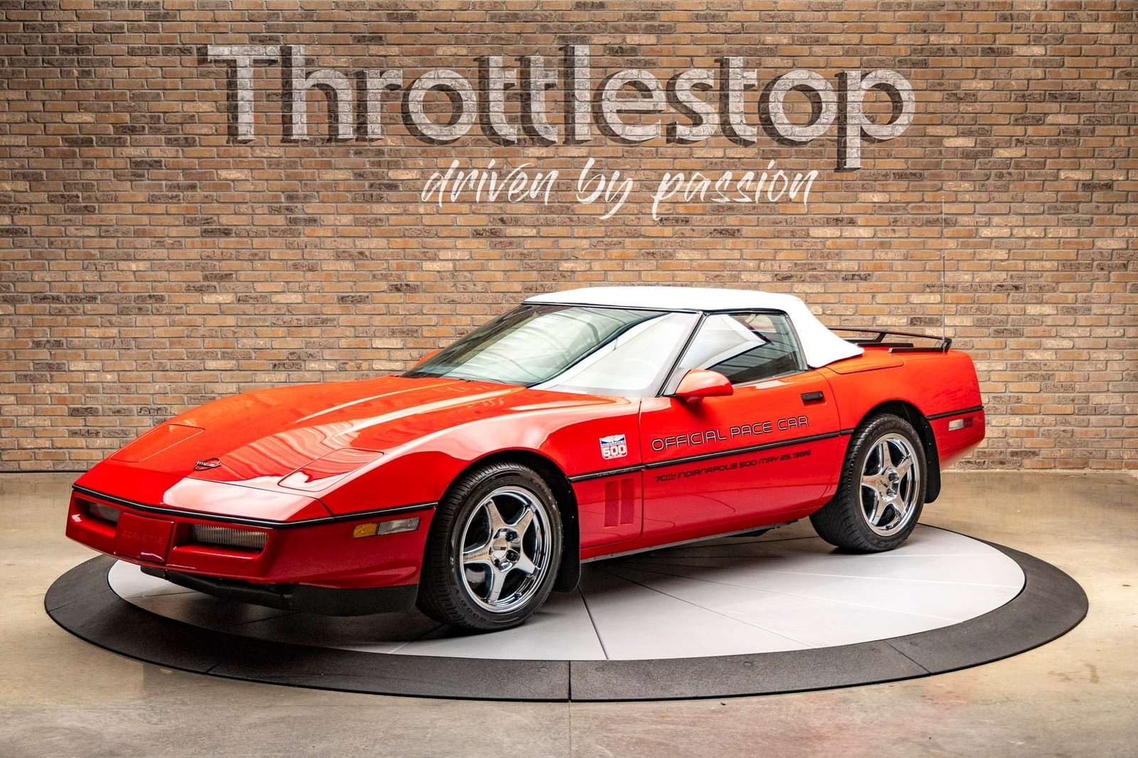 Chevrolet-Corvette-1986-Convertible-2