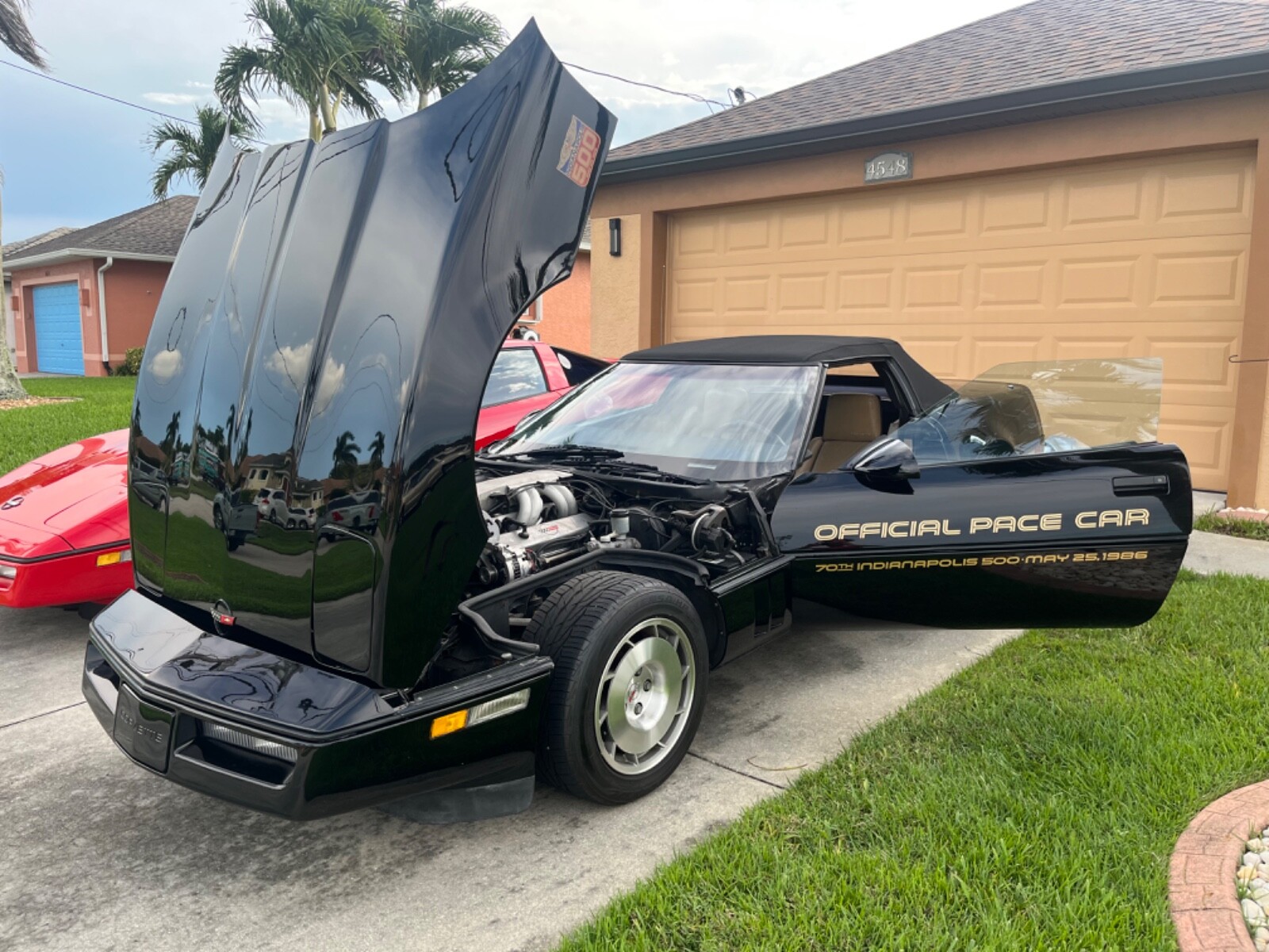 Chevrolet-Corvette-1986-Convertible-24