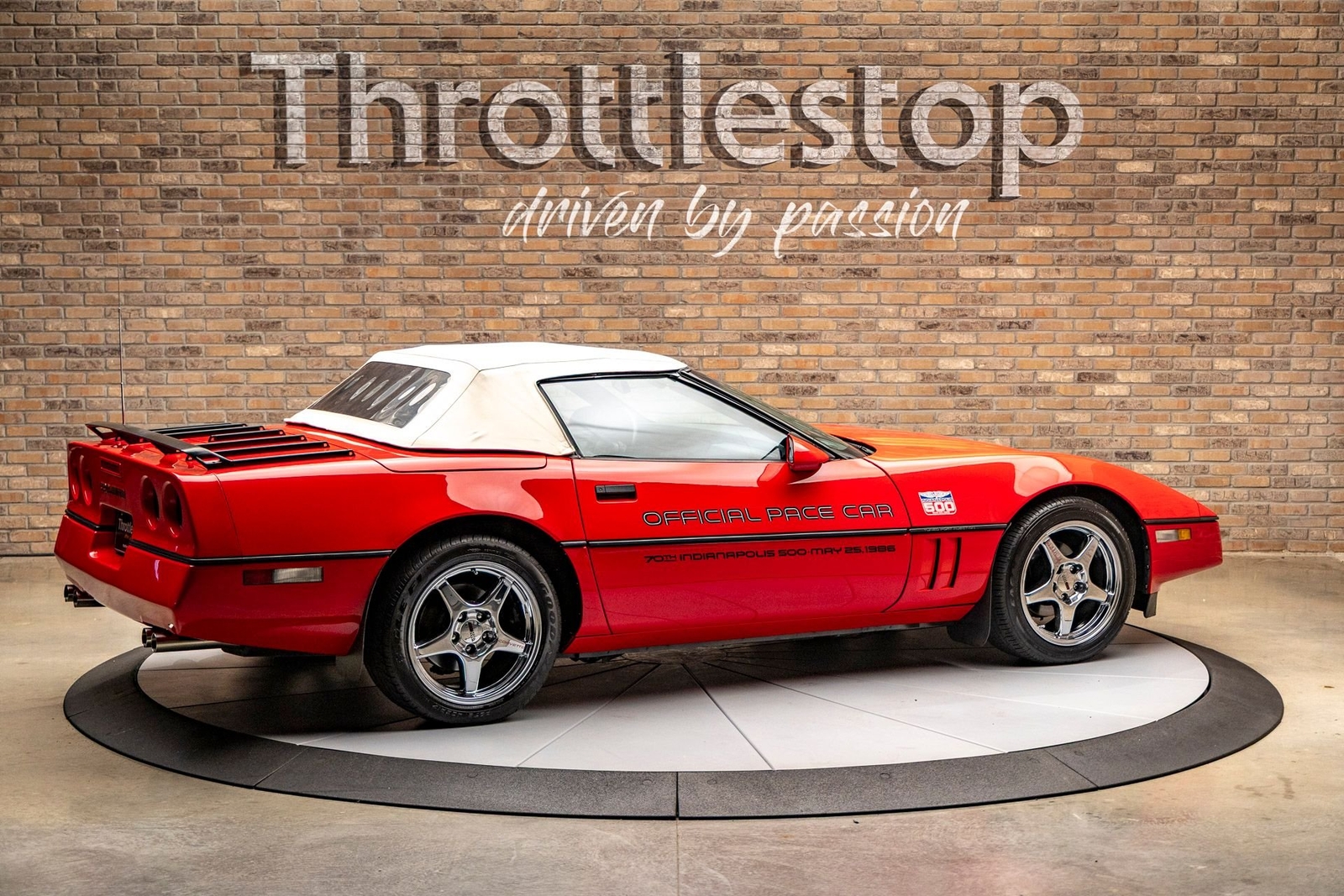 Chevrolet-Corvette-1986-Convertible-5