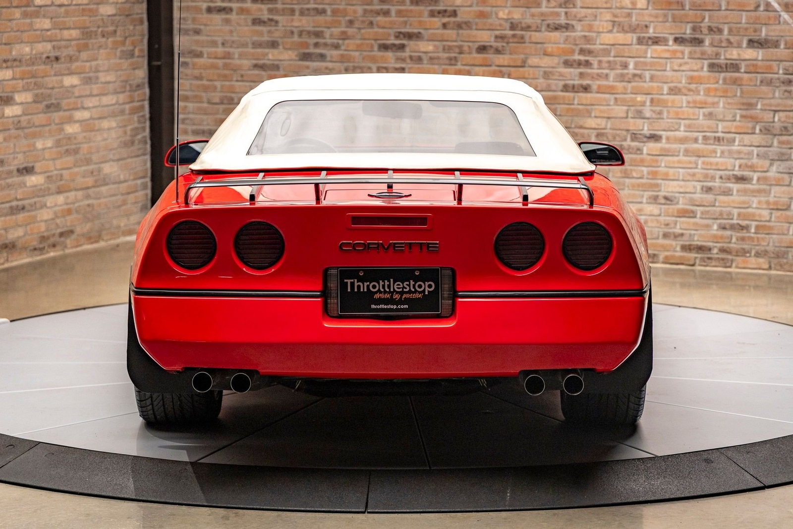 Chevrolet-Corvette-1986-Convertible-7