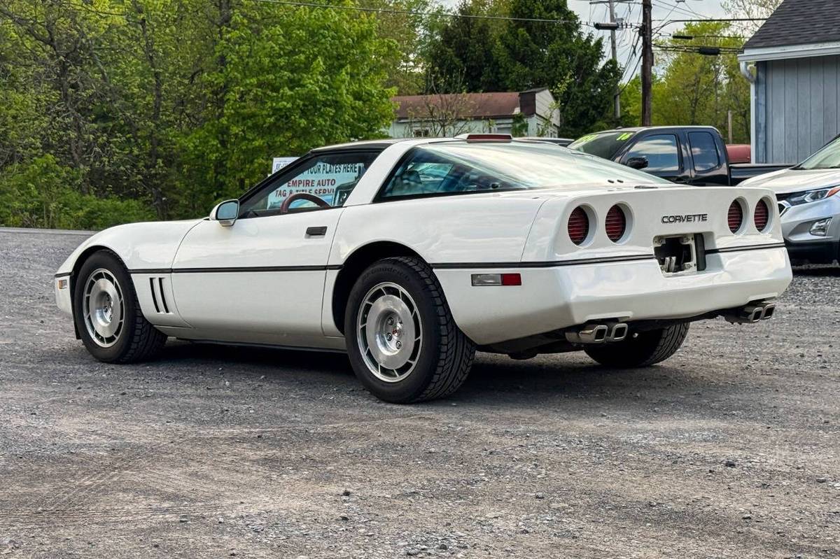 Chevrolet Corvette  1986