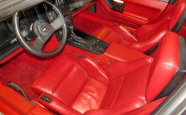 Chevrolet-Corvette-1987-red-11